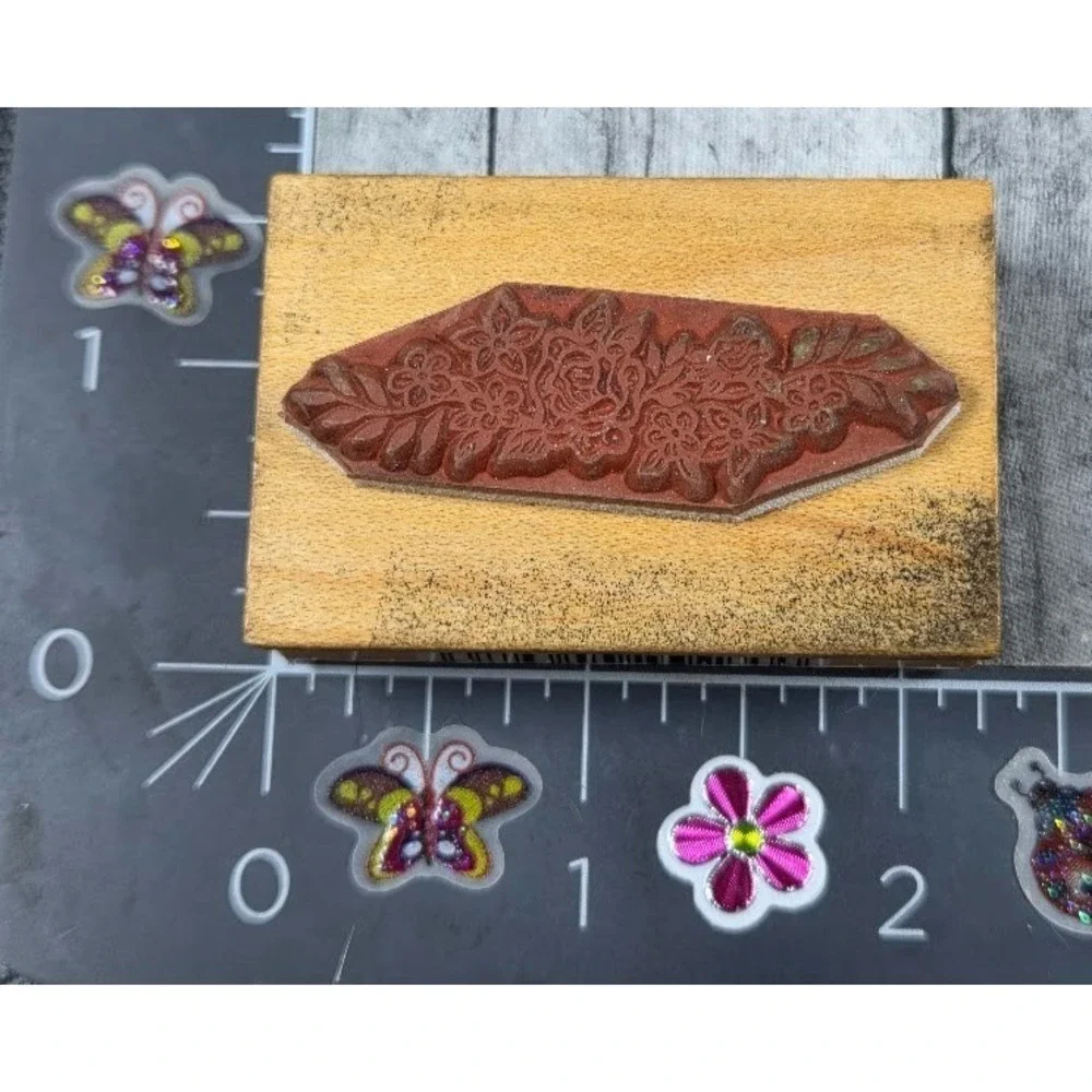 Comotion Flower Border 697 Leafy Branch Rubber Stamp #R8